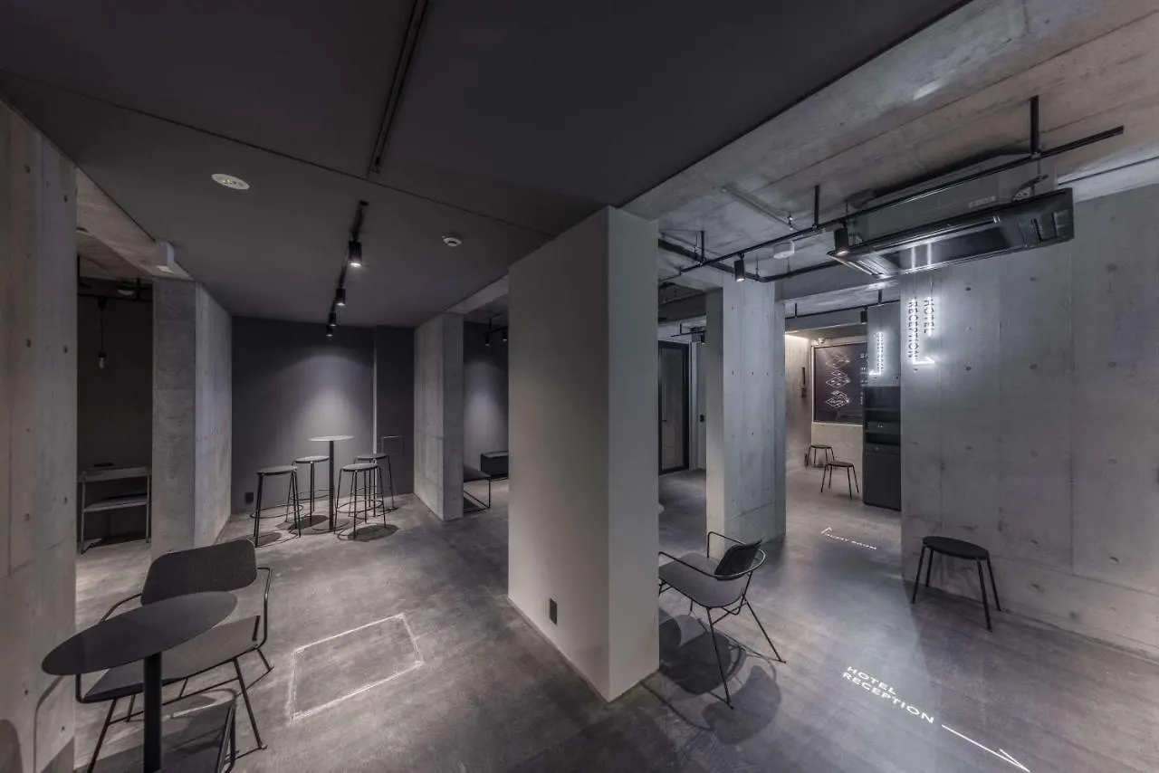 Spatium Ginza Pony Tokyo 2*,  Japan