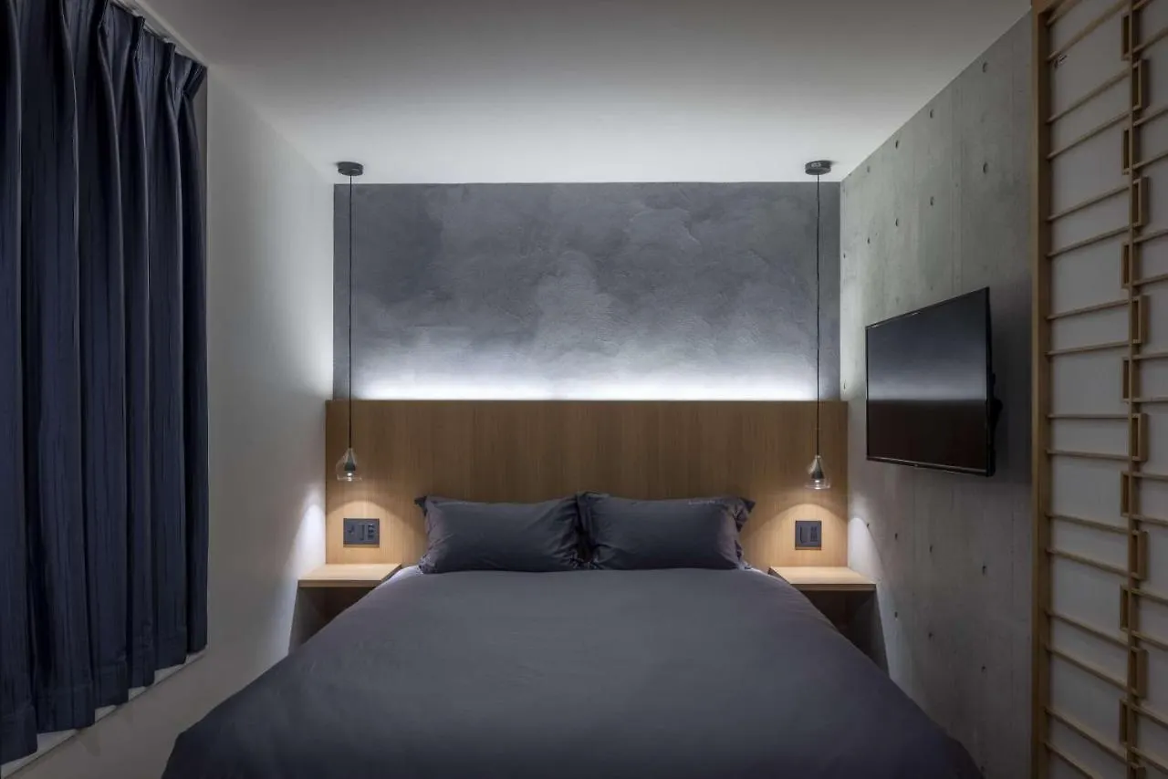 Spatium Ginza Pony Tokyo 2*,